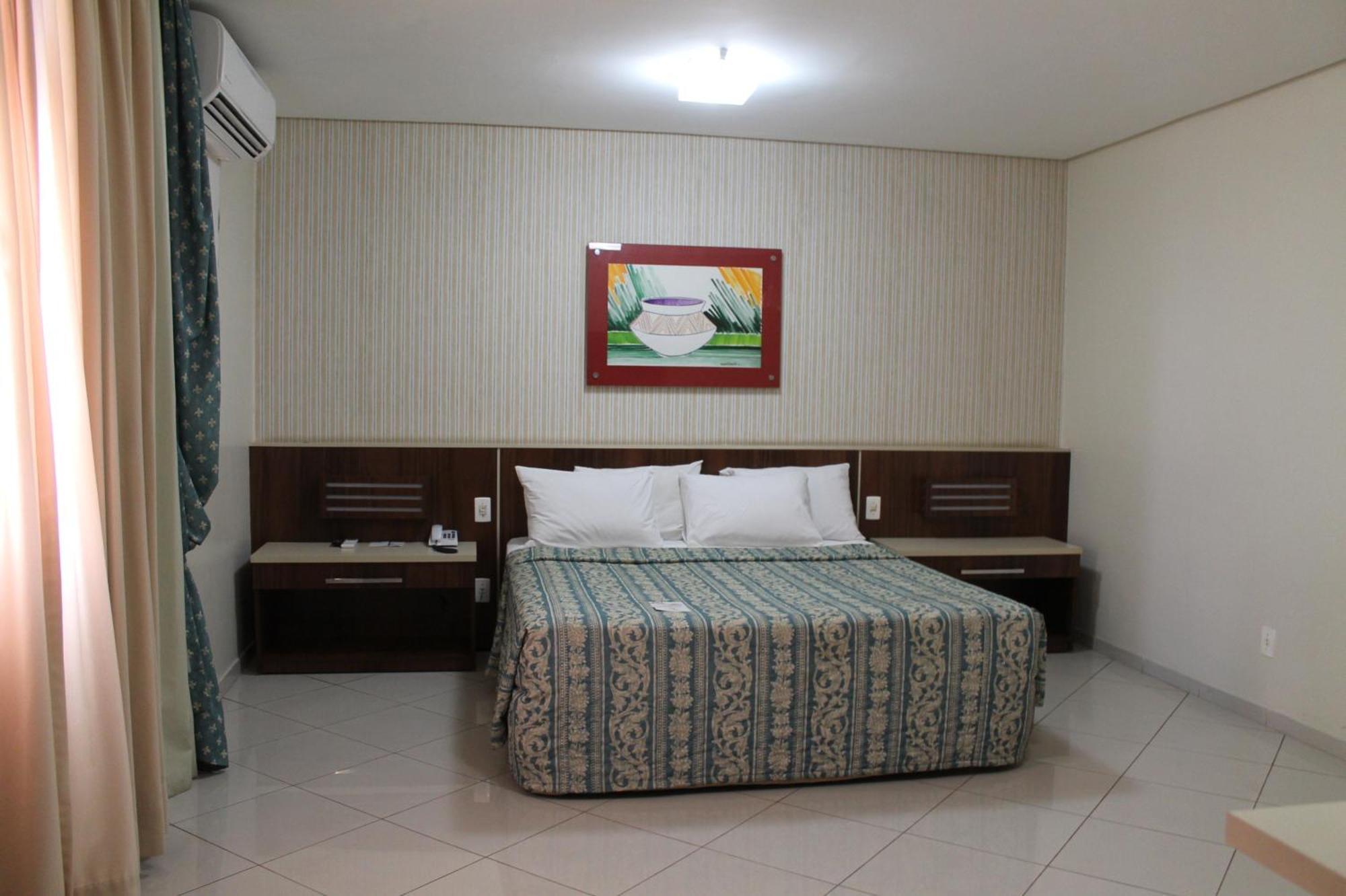 Hotel Paiaguas Palace 4*